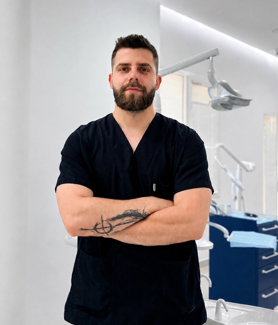 Dott. Aldo Kote, chirurgo implantologo